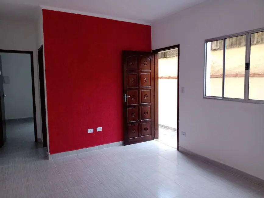 Foto 9 de Casa com 2 quartos à venda, 135m2 em Mongagua - SP