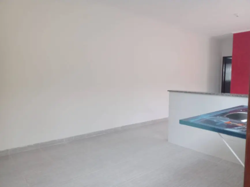 Foto 6 de Casa com 2 quartos à venda, 135m2 em Mongagua - SP