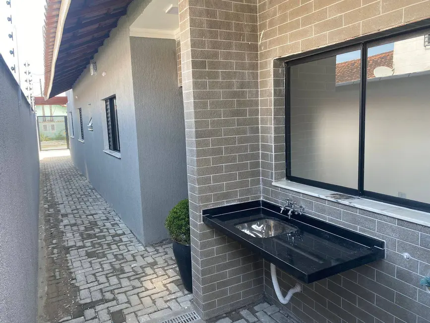 Foto 8 de Casa com 3 quartos à venda, 150m2 em Itanhaem - SP
