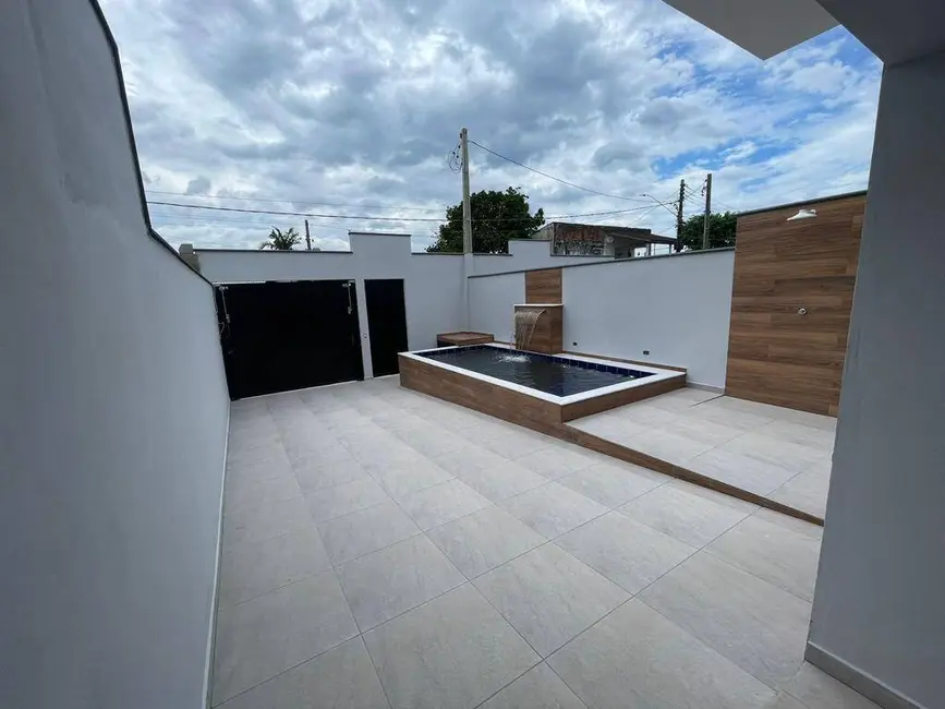 Foto 4 de Casa com 2 quartos à venda, 156m2 em Itanhaem - SP
