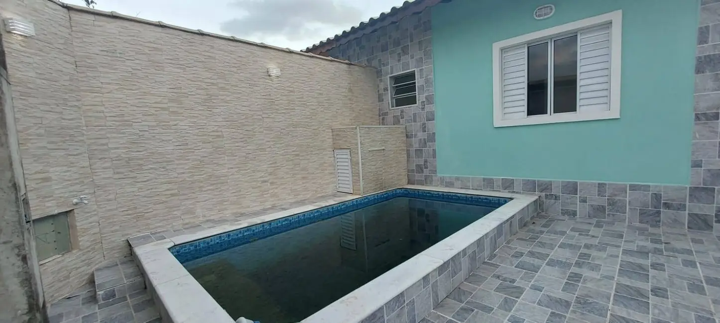 Casa com 2 quartos à venda, 60m2 em Agenor de Campos, Mongagua - SP - imagem 2 Foto 2 de Casa com 2 quartos à venda, 60m2 em Agenor de Campos, Mongagua - SP