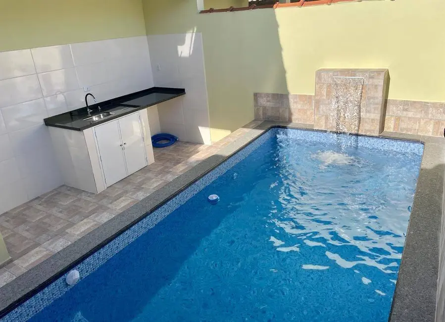 Foto 1 de Casa com 2 quartos à venda, 91m2 em Mongagua - SP
