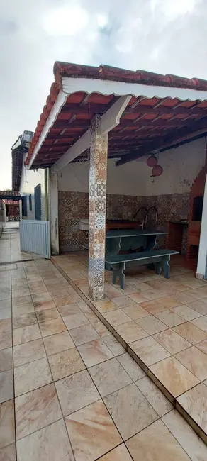 Foto 3 de Casa com 2 quartos à venda, 70m2 em Mongagua - SP