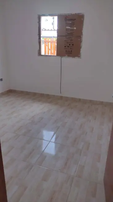 Foto 6 de Casa com 2 quartos à venda, 60m2 em Itanhaem - SP