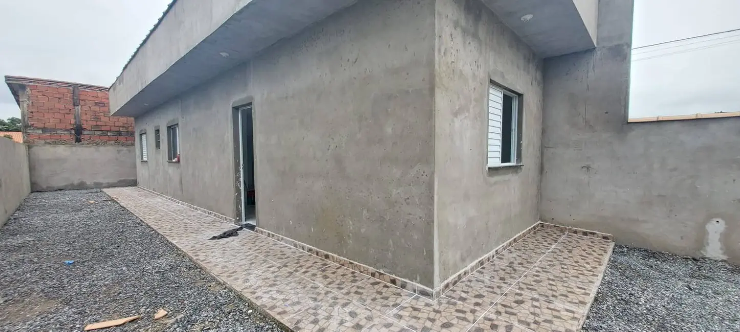 Foto 4 de Casa com 2 quartos à venda, 150m2 em Itanhaem - SP