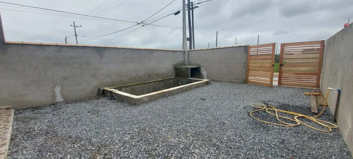 Foto 5 de Casa com 2 quartos à venda, 150m2 em Itanhaem - SP