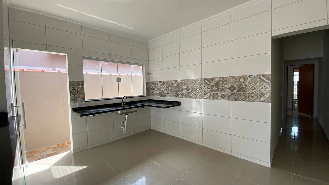 Foto 7 de Casa com 2 quartos à venda, 87m2 em Itanhaem - SP