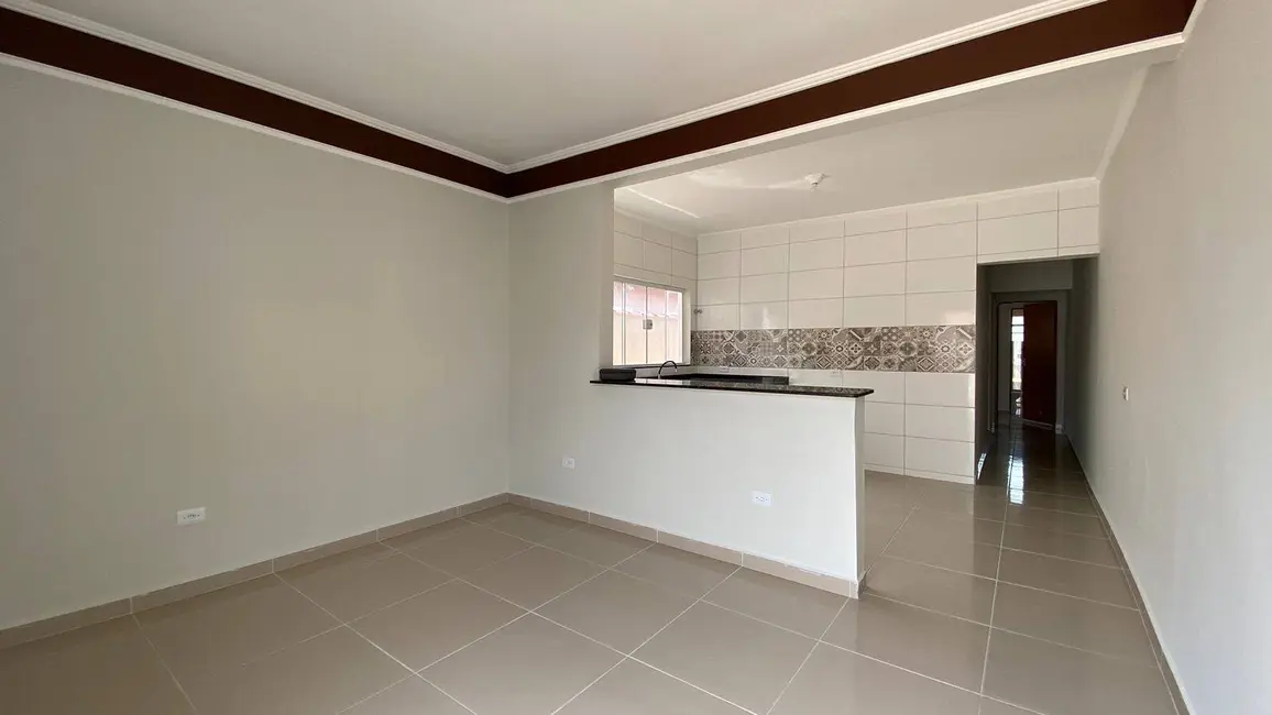 Foto 6 de Casa com 2 quartos à venda, 87m2 em Itanhaem - SP