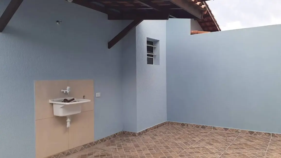 Foto 9 de Casa com 2 quartos à venda em Itanhaem - SP