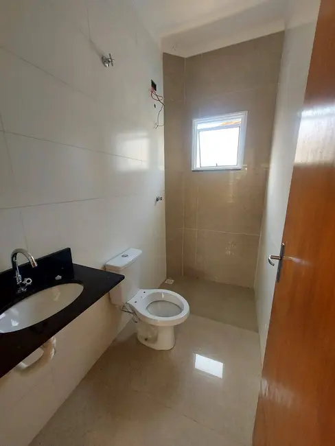 Foto 6 de Casa com 2 quartos à venda, 46m2 em Itanhaem - SP