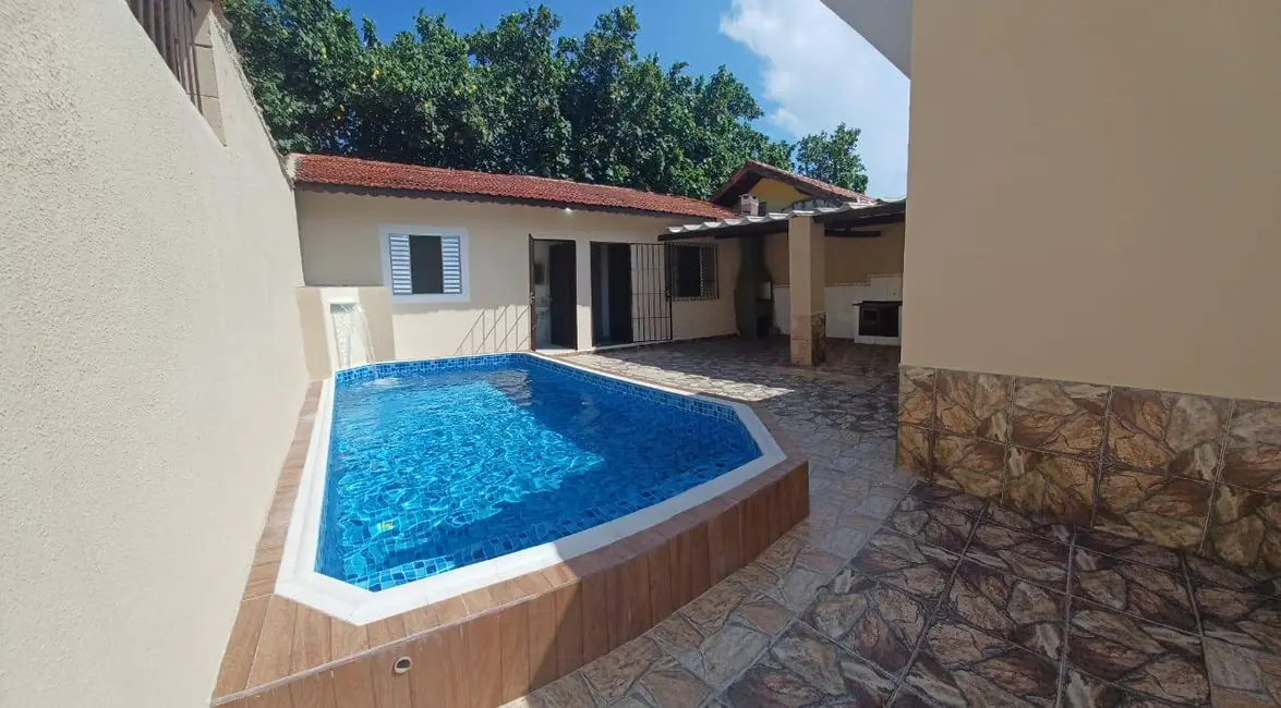 Foto 3 de Casa com 3 quartos à venda, 114m2 em Mongagua - SP