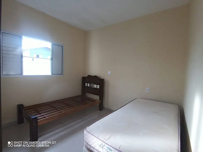 Foto 4 de Casa com 2 quartos à venda, 80m2 em Mongagua - SP
