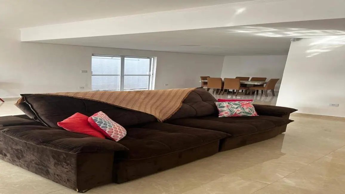 Foto 4 de Casa com 4 quartos à venda, 360m2 em Itanhaem - SP