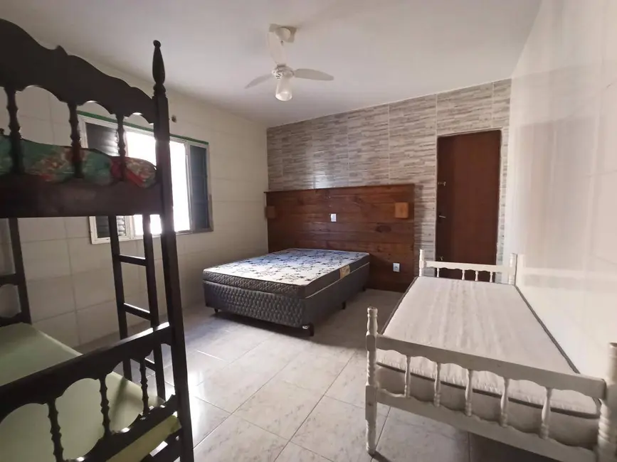 Foto 4 de Casa com 3 quartos à venda, 122m2 em Mongagua - SP