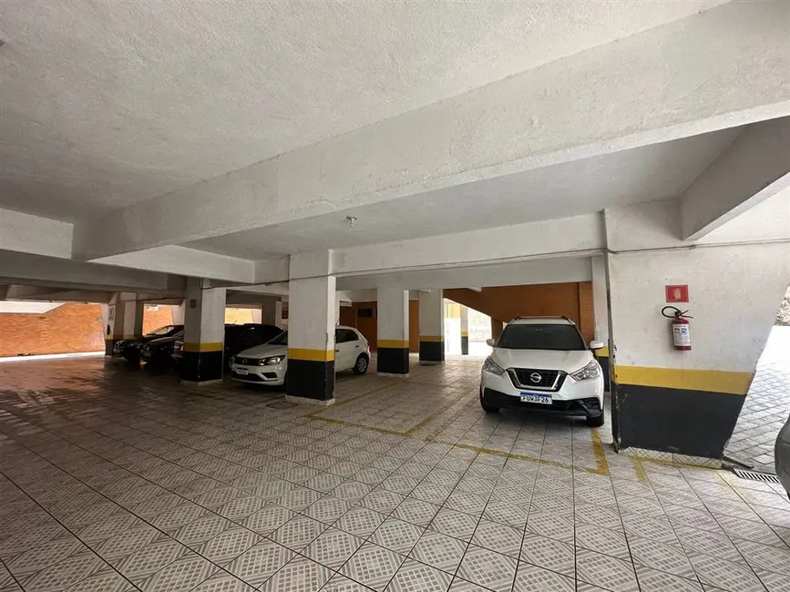 Apartamento com 3 quartos à venda, 107m2 em Guilhermina, Praia Grande - SP - imagem 9 Foto 9 de Apartamento com 3 quartos à venda, 107m2 em Guilhermina, Praia Grande - SP