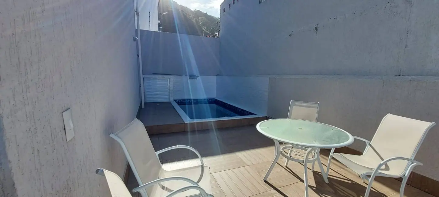 Foto 7 de Casa com 2 quartos à venda, 70m2 em Pedreira, Mongagua - SP