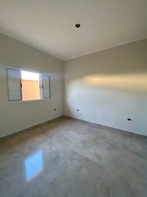 Foto 7 de Casa com 2 quartos à venda, 125m2 em Mongagua - SP