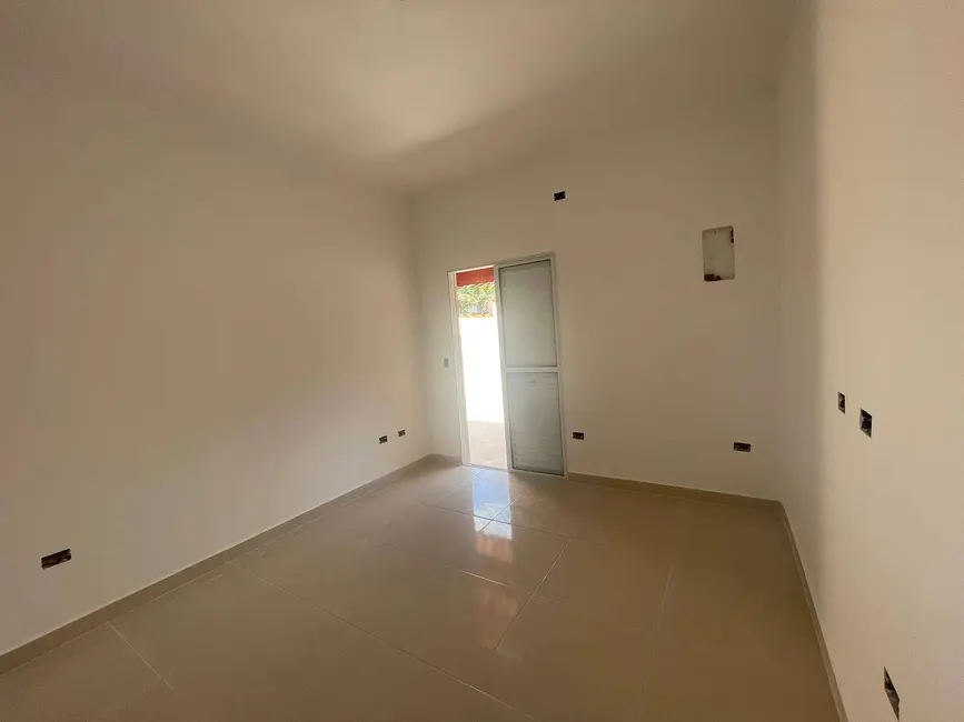 Foto 7 de Casa com 2 quartos à venda, 149m2 em Itanhaem - SP