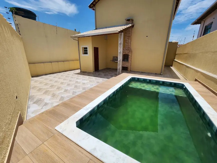 Foto 1 de Casa com 2 quartos à venda, 750m2 em Itanhaem - SP
