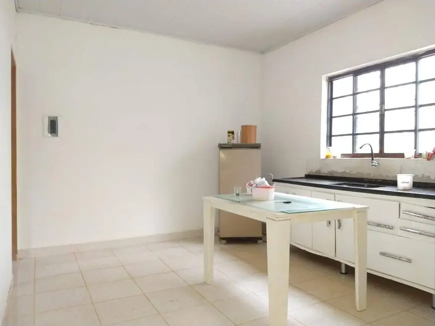 Foto 3 de Chácara com 2 quartos à venda, 80m2 em Itariri - SP