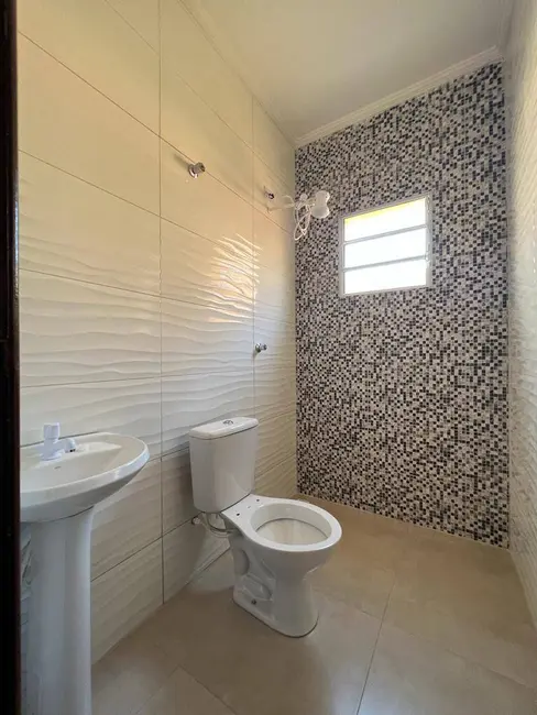 Foto 9 de Casa com 2 quartos à venda, 150m2 em Itanhaem - SP