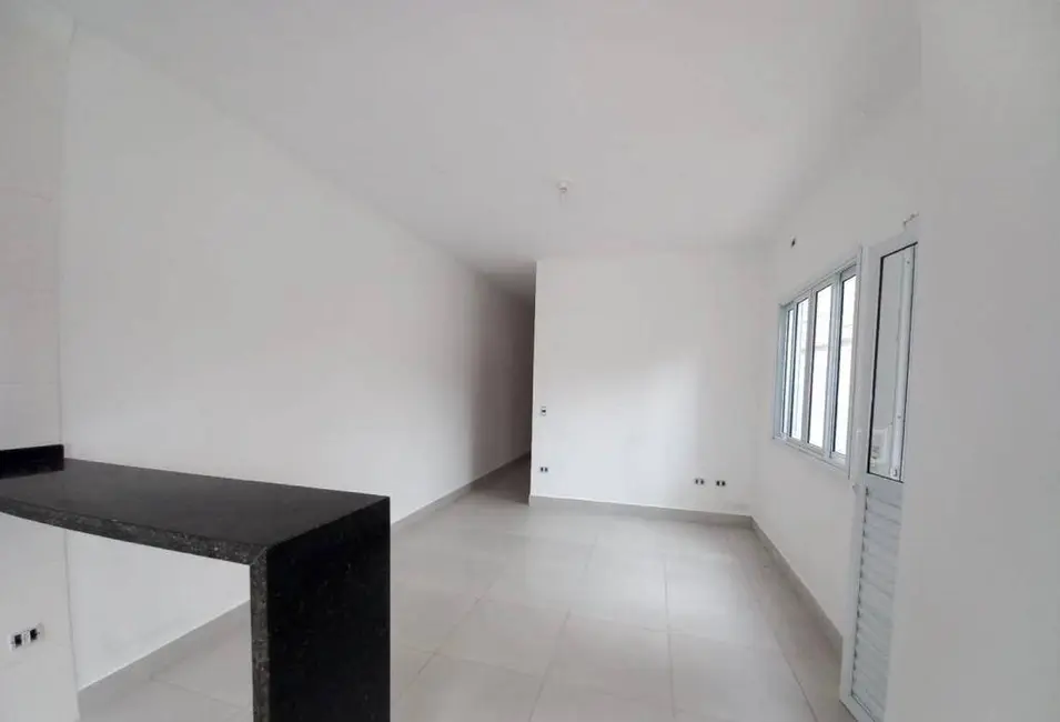 Foto 3 de Casa com 2 quartos à venda, 63m2 em Itanhaem - SP