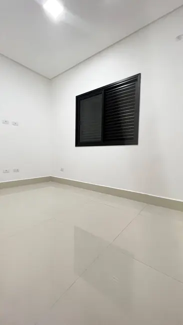 Foto 5 de Casa com 3 quartos à venda, 116m2 em Caiçara, Praia Grande - SP