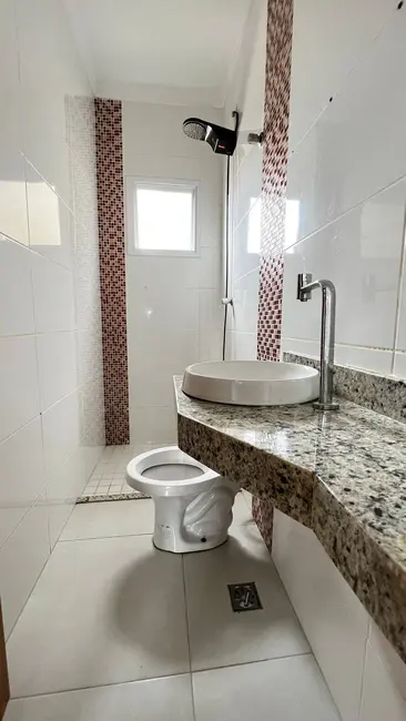 Sobrado com 3 quartos à venda, 73m2 em Mirim, Praia Grande - SP - imagem 9 Foto 9 de Sobrado com 3 quartos à venda, 73m2 em Mirim, Praia Grande - SP