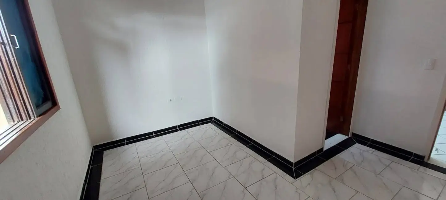 Foto 6 de Casa com 3 quartos à venda, 225m2 em Mongagua - SP