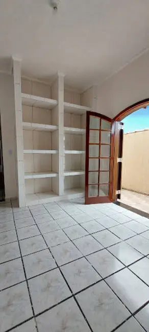 Foto 3 de Casa com 3 quartos à venda, 225m2 em Mongagua - SP
