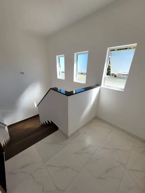 Foto 5 de Casa com 2 quartos à venda, 78m2 em Itanhaem - SP