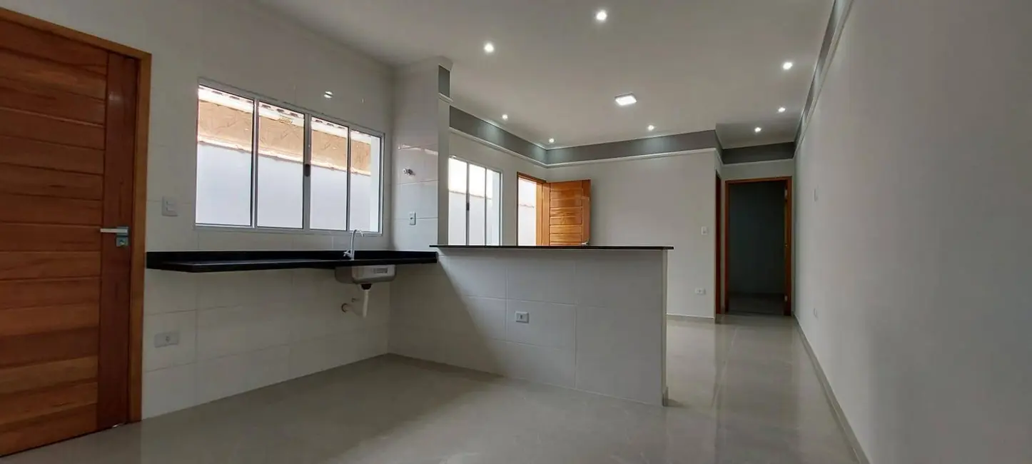 Foto 7 de Casa com 2 quartos à venda, 150m2 em Itanhaem - SP