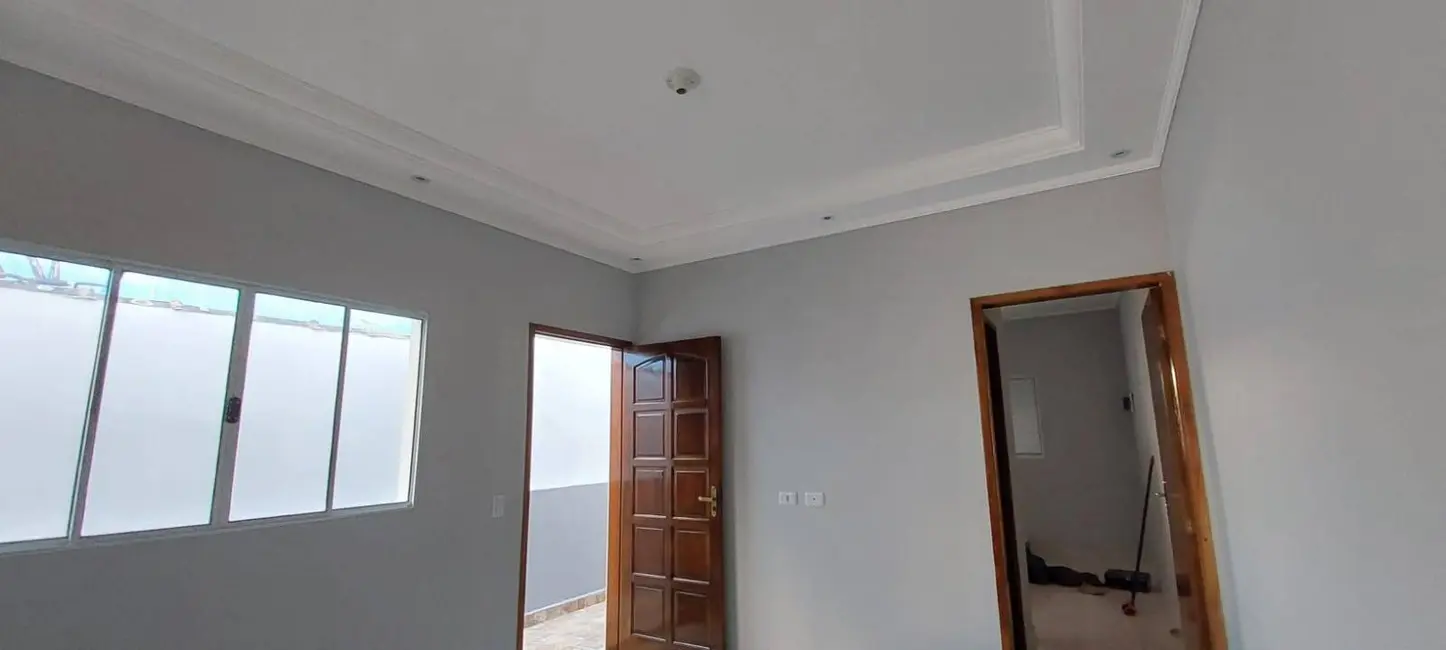 Foto 7 de Casa com 2 quartos à venda, 89m2 em Mongagua - SP