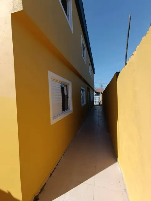 Foto 4 de Casa com 2 quartos à venda, 60m2 em Itanhaem - SP