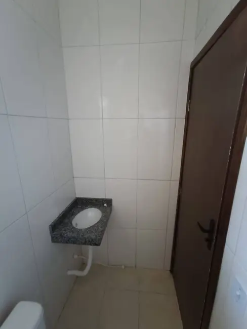 Casa com 2 quartos à venda, 60m2 em Itanhaem - SP - imagem 7 Foto 7 de Casa com 2 quartos à venda, 60m2 em Itanhaem - SP