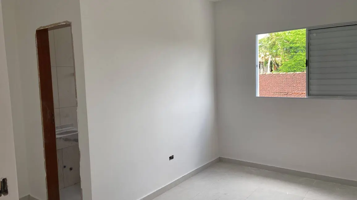 Foto 7 de Casa com 2 quartos à venda, 80m2 em Itanhaem - SP