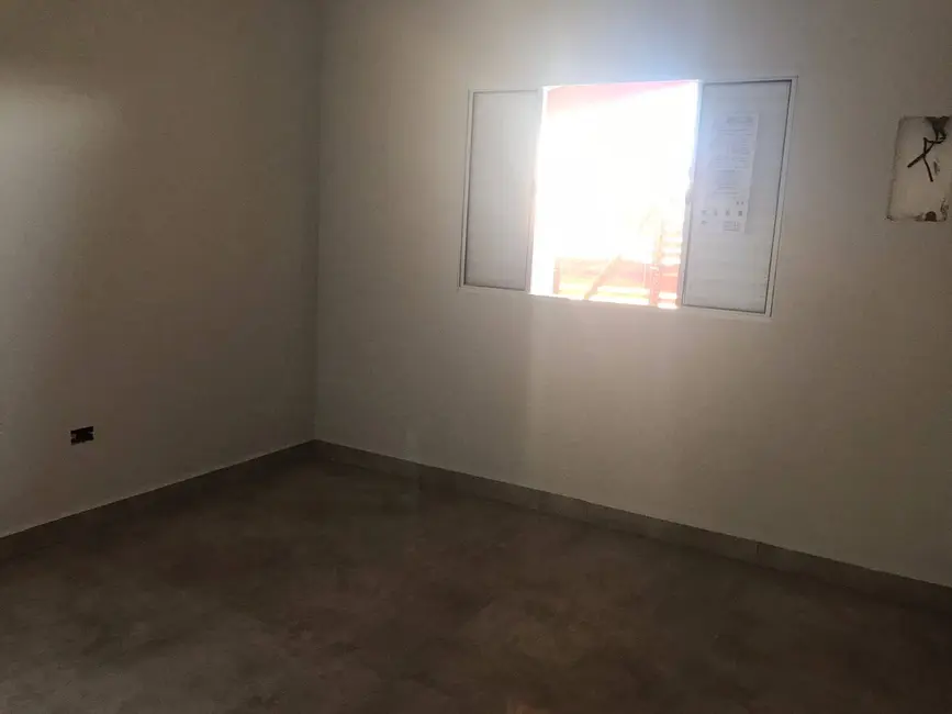 Foto 7 de Casa com 2 quartos à venda, 84m2 em Mongagua - SP