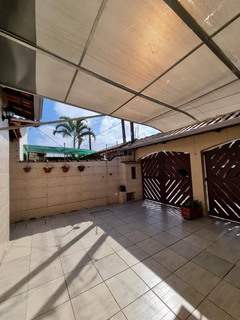 Foto 6 de Casa com 2 quartos à venda, 60m2 em Mongagua - SP