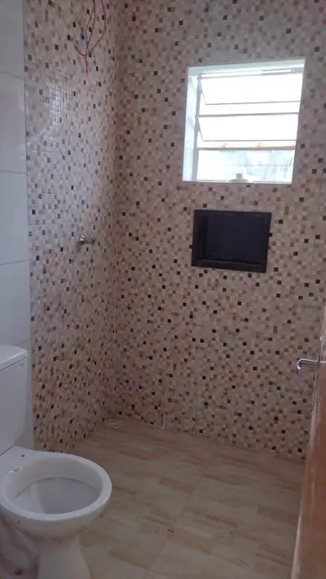 Foto 3 de Casa com 2 quartos à venda, 62m2 em Itanhaem - SP