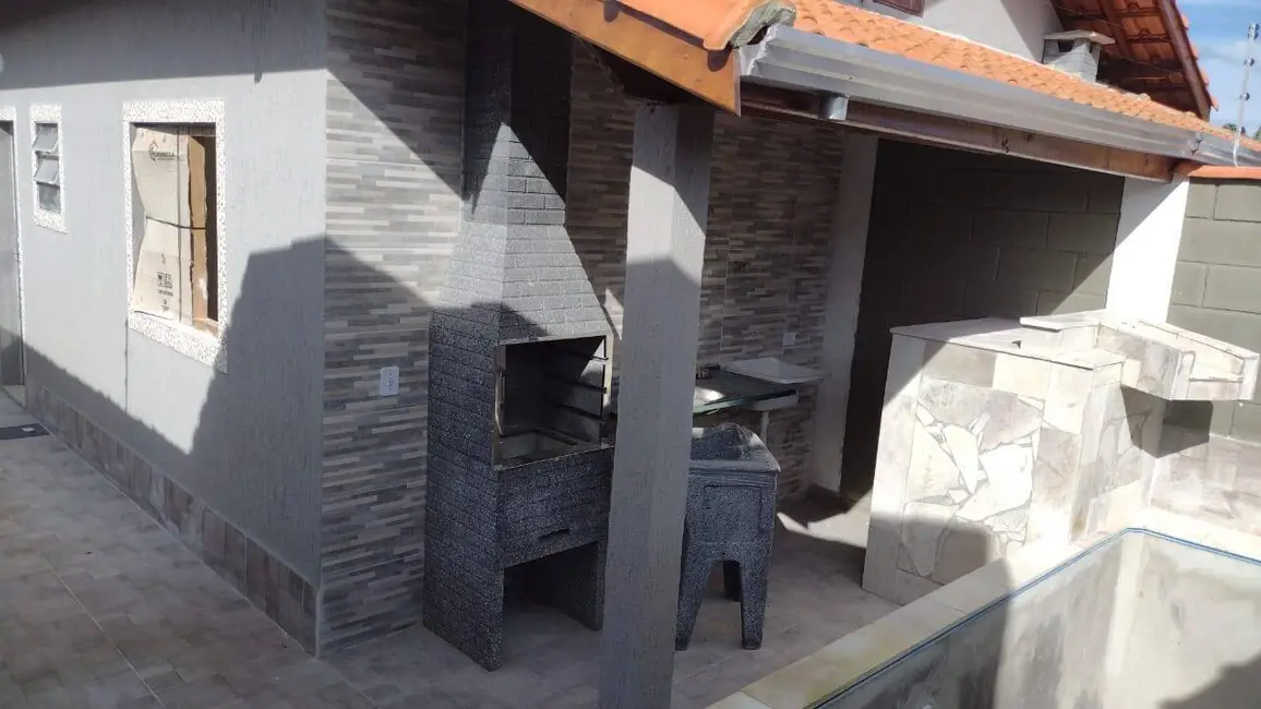 Foto 6 de Casa com 2 quartos à venda, 62m2 em Itanhaem - SP
