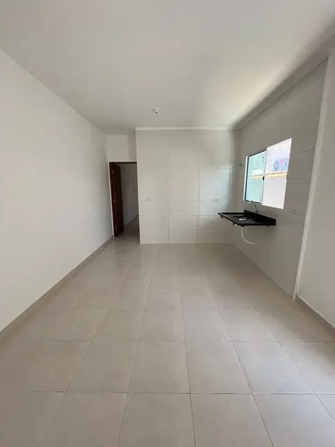 Foto 9 de Casa com 2 quartos à venda, 60m2 em Itanhaem - SP
