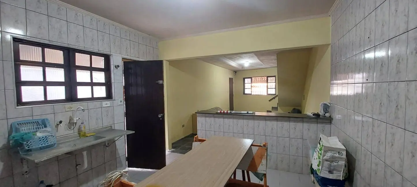 Foto 6 de Casa com 2 quartos à venda, 86m2 em Mongagua - SP
