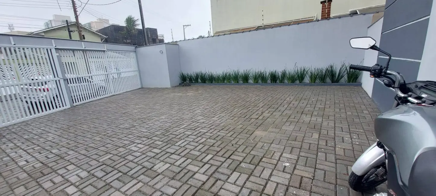 Foto 9 de Sobrado com 2 quartos à venda, 107m2 em Mongagua - SP