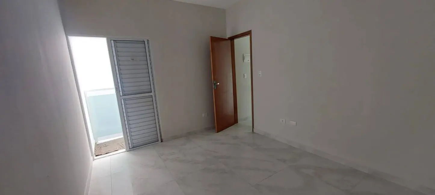 Foto 5 de Sobrado com 2 quartos à venda, 107m2 em Mongagua - SP