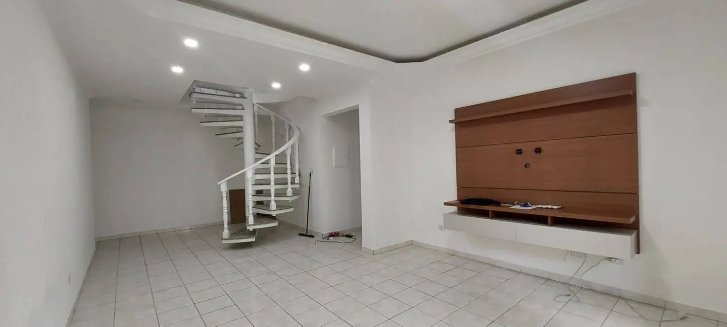 Foto 2 de Cobertura com 3 quartos à venda, 200m2 em Mongagua - SP