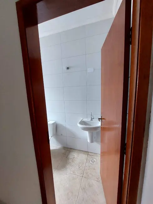 Foto 9 de Casa com 2 quartos à venda, 85m2 em Mongagua - SP