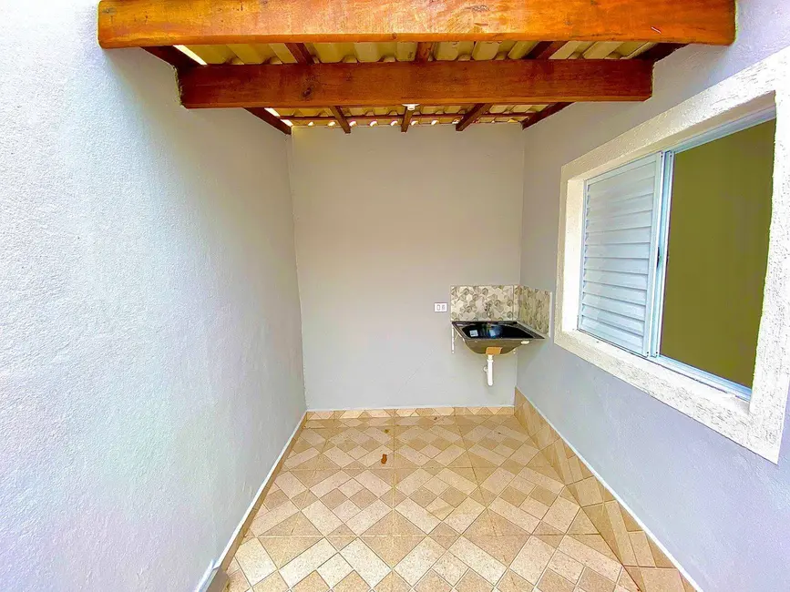 Foto 9 de Casa com 2 quartos à venda, 90m2 em Itanhaem - SP