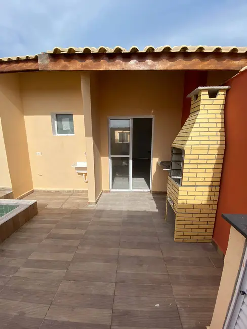 Foto 3 de Casa de Condomínio com 2 quartos à venda, 98m2 em Itanhaem - SP