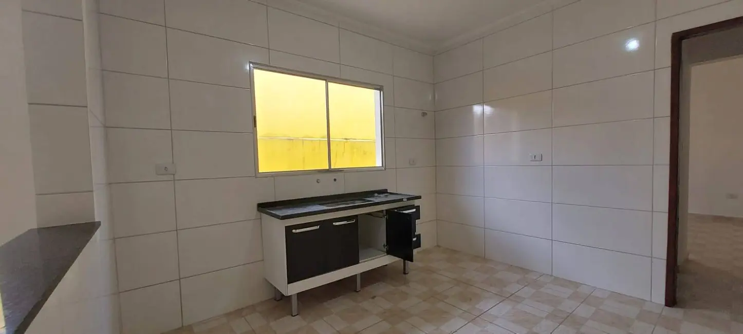 Foto 5 de Casa com 2 quartos à venda, 60m2 em Mongagua - SP