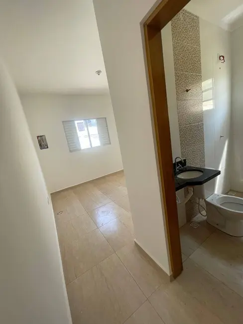 Foto 9 de Casa com 2 quartos à venda, 60m2 em Mongagua - SP